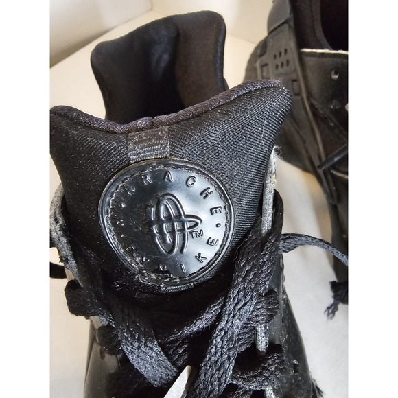Nike Air Huarache Black Sneakers Lace Up Running Shoes Unisex Read - Picture 2 of 5